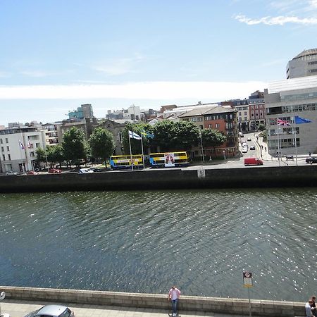 Inn On The Liffey Guesthouse Дублин Экстерьер фото