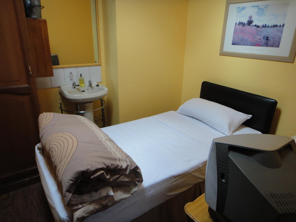 Inn On The Liffey Guesthouse Дублин Номер фото