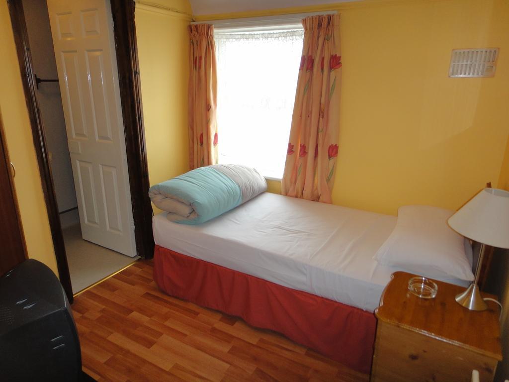 Inn On The Liffey Guesthouse Дублин Номер фото