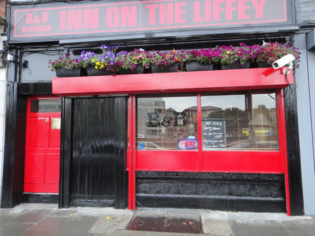 Inn On The Liffey Guesthouse Дублин Экстерьер фото