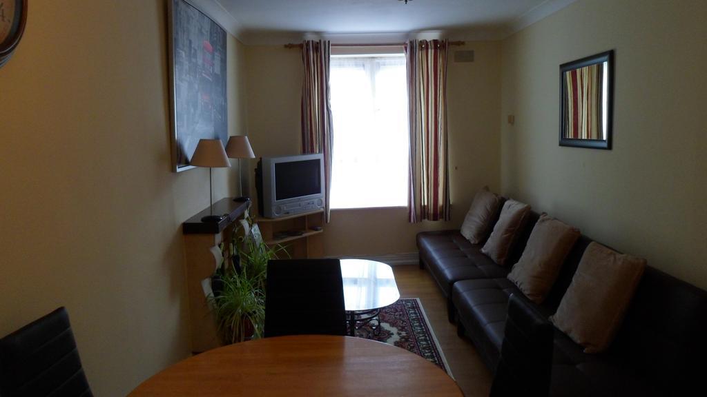 Inn On The Liffey Guesthouse Дублин Экстерьер фото