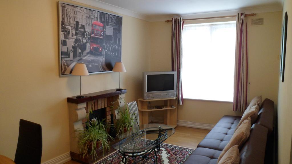 Inn On The Liffey Guesthouse Дублин Экстерьер фото